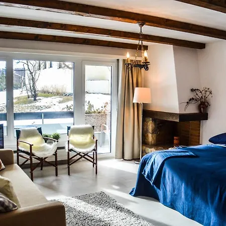 Apartament Romantisches Studio Mit Panorama-blick Und Pool Sankt Moritz